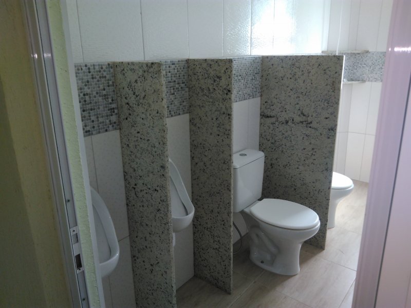 Comercial à venda Colônia Faria com 850m² e  quartos por R$ 1 - 193532571-img-20190325-142842.jpg