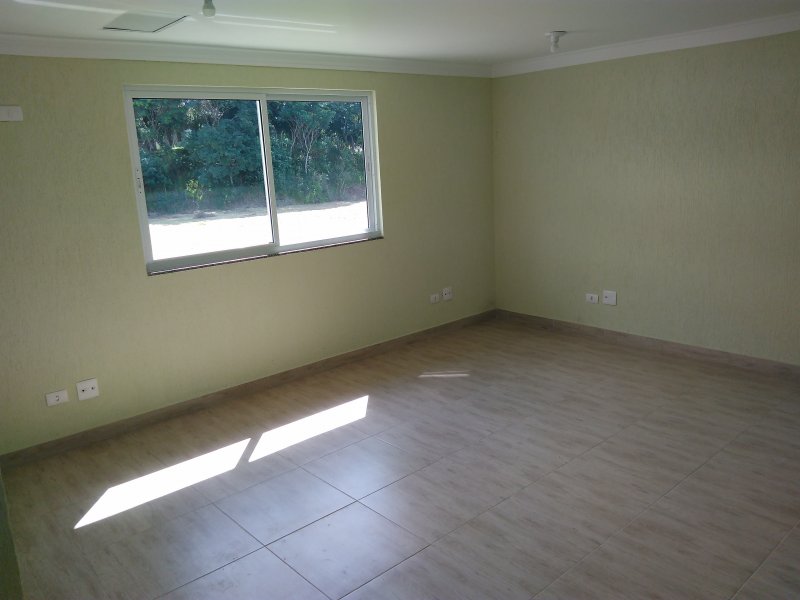 Comercial à venda Colônia Faria com 850m² e  quartos por R$ 1 - 1946718344-img-20190325-143710.jpg