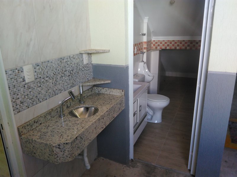 Comercial à venda Colônia Faria com 850m² e  quartos por R$ 1 - 267347270-img-20190325-142953.jpg