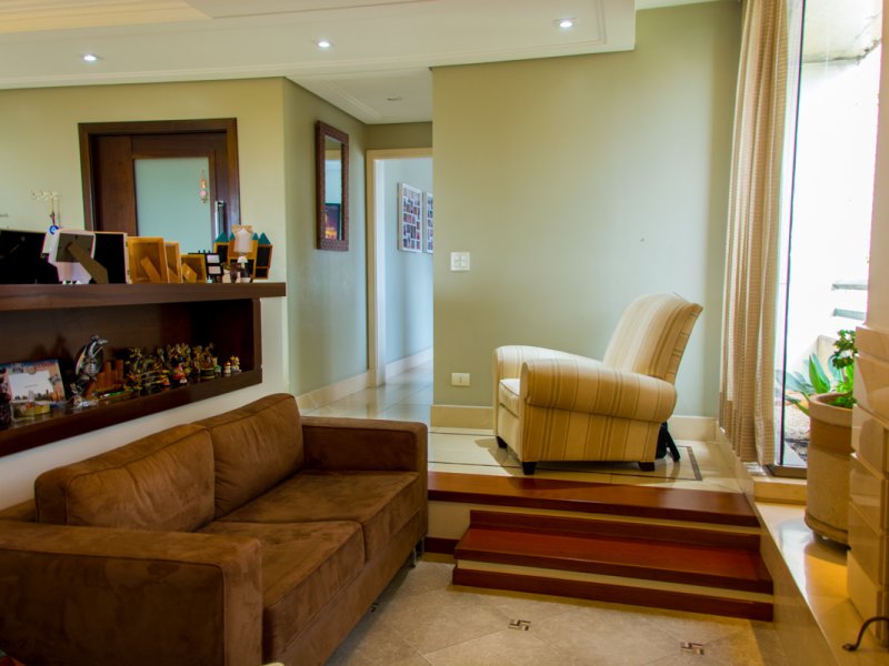 imóvel com 248m² - Vila Gilda - Santo André