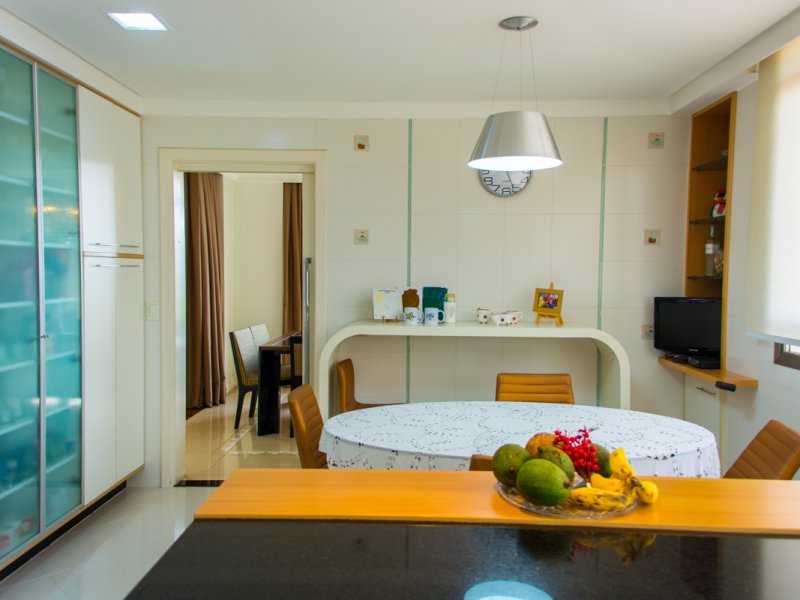 imóvel com 248m² - Vila Gilda - Santo André