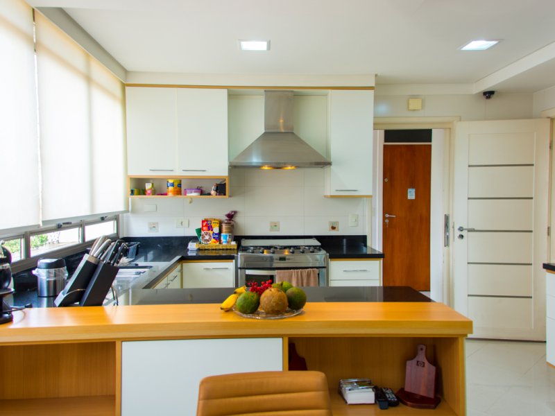 imóvel com 248m² - Vila Gilda - Santo André