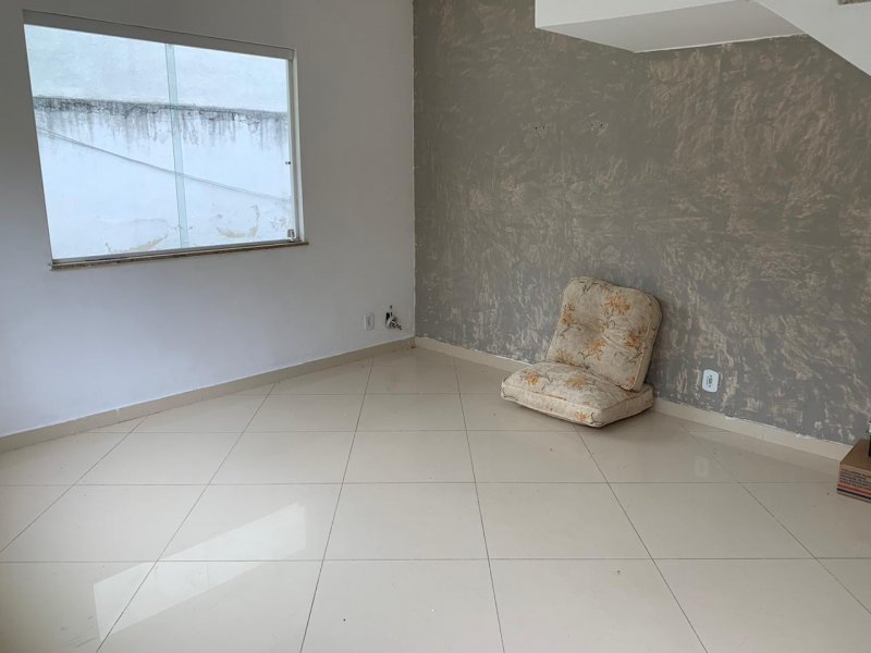 Casa de condomínio à venda Engenho do Mato com 83m² e 3 quartos por R$ 385.000 - 1941379084-img-20200210-wa0024.jpg