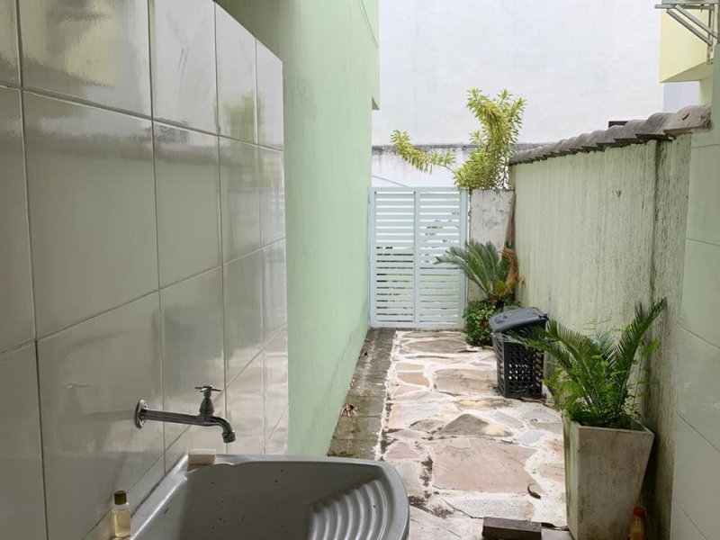 Casa de condomínio à venda Engenho do Mato com 83m² e 3 quartos por R$ 385.000 - 936759938-img-20200210-wa0033.jpg