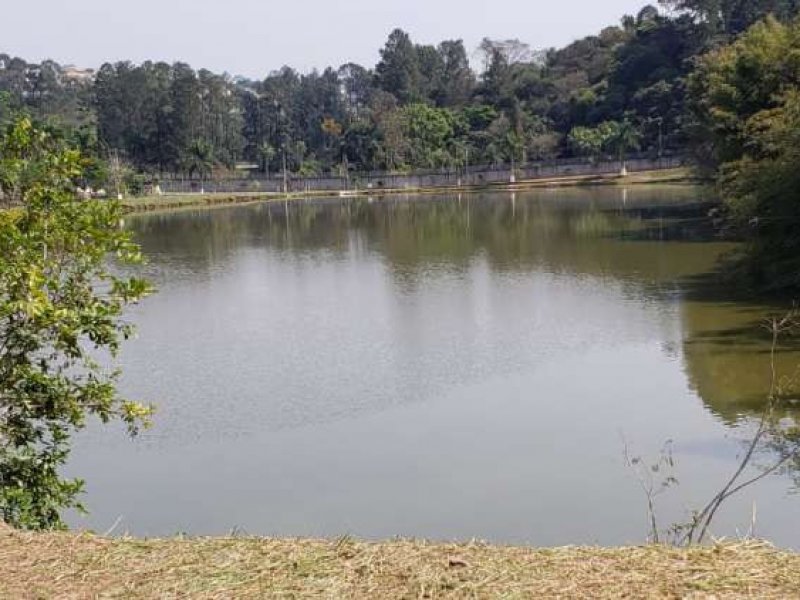 Terreno à venda Jardim Santa Lúcia com 380m² e  quartos por R$ 160.000 - 1909437964-laguna-lago.jpg
