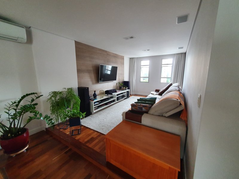 Apartamento à venda Brooklin com 196m² e 3 quartos por R$ 2.200.000 - 1376713002-20200321-151339.jpg