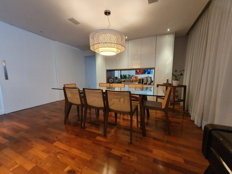 Apartamento à venda Brooklin com 196m² e 3 quartos por R$ 2.200.000 - 890419826-20200322-130725.jpg