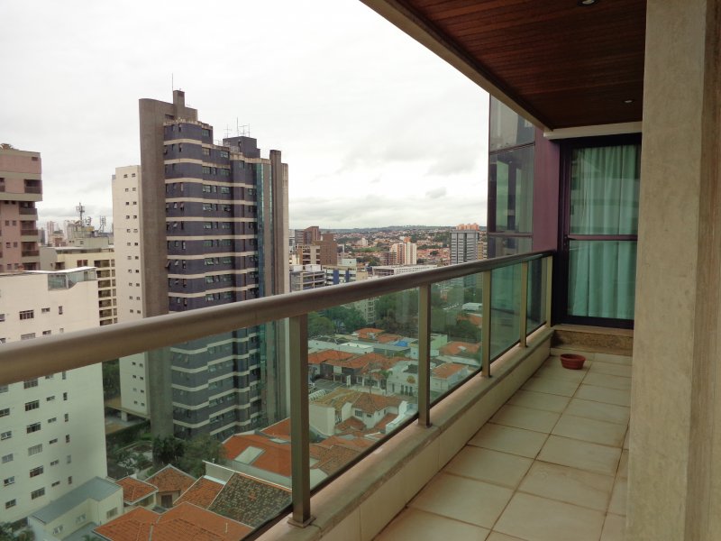 Apartamento à venda Cambuí com 307m² e 5 quartos por R$ 1.850.000 - 1308350993-varanda-vista-sampainho.JPG