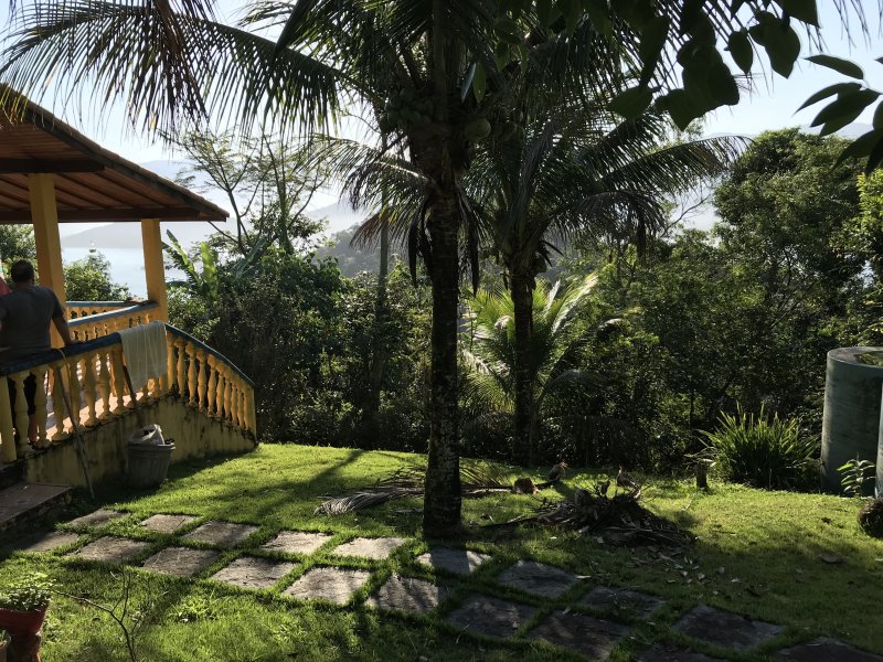 imóvel com 180m² - Praia da Almada - Ubatuba