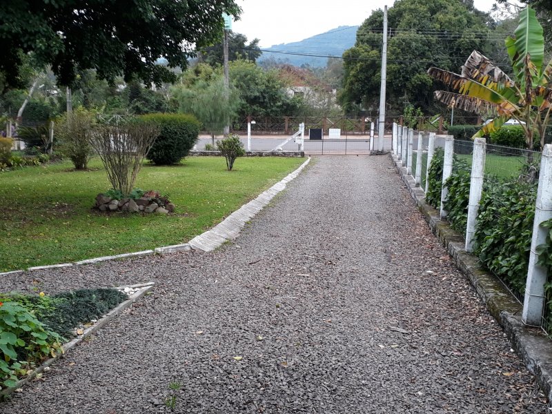 Casa à venda Centro com 751m² e 3 quartos por R$ 380.000 - 1613666546-20200814-160026.jpg
