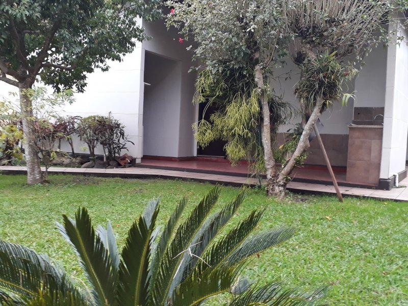 Casa à venda Centro com 751m² e 3 quartos por R$ 380.000 - 28883769-20200814-160234.jpg