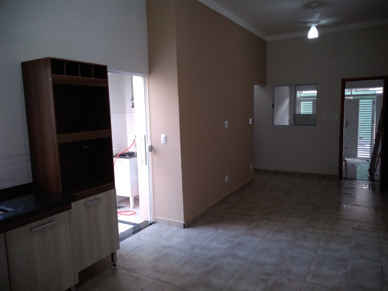 Casa à venda Vila Seixas com 89m² e 2 quartos por R$ 240.000 - 2027307073-10.jpg
