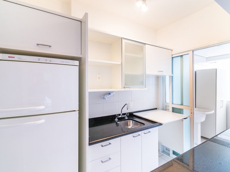 Apartamento para alugar Jardim Paulista com 65m² e 2 quartos por R$ 4.200 - 388647293-cozinhaarea-servico.jpg