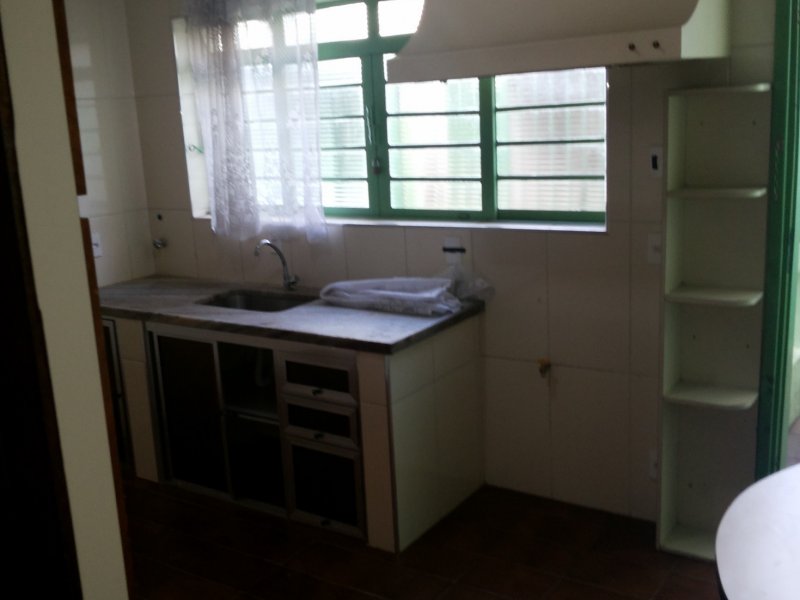 Casa à venda Centro com 180m² e 4 quartos por R$ 832.000 - 1848744236-054c6e63-88cc-4453-9885-76e8399eb95a.jpeg