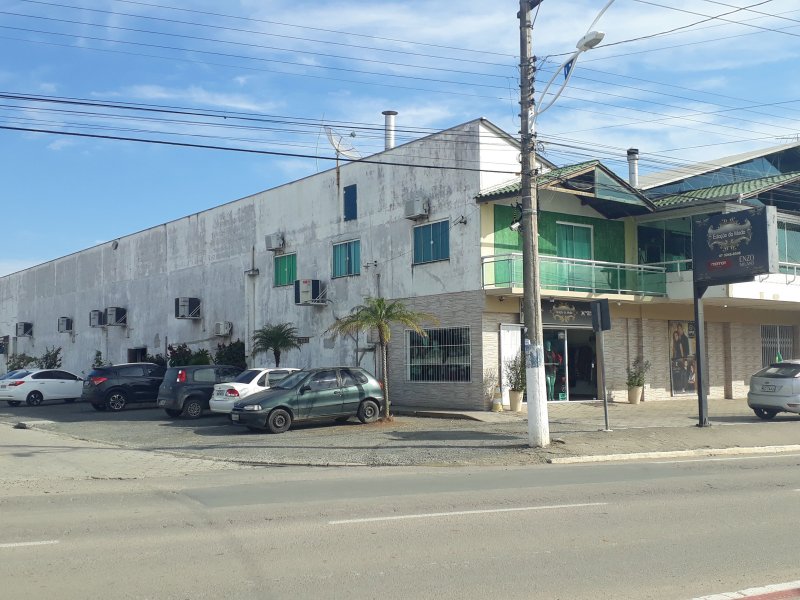 Comercial à venda Centro com 3015m² e  quartos por R$ 6.300.000 - 1245186752-img-20180628-wa0045.jpeg