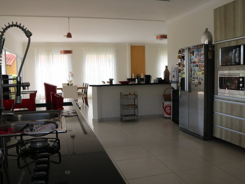 Casa de condomínio à venda Fazenda Palao (Alpes de Guararema) com 530m² e 6 quartos por R$ 2.500.000 - 1287137752-img-2427.JPG
