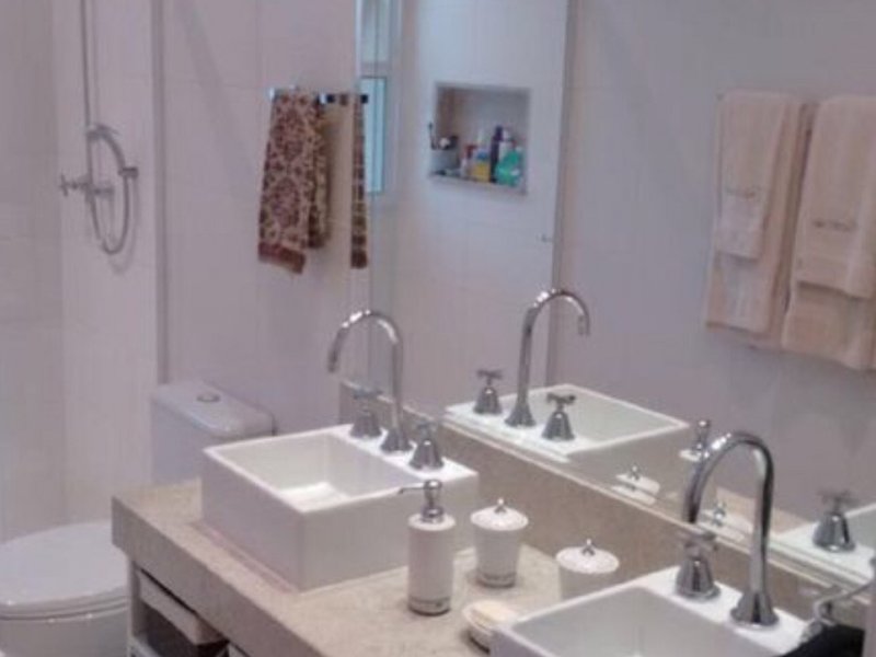 imóvel com 315m² - Jardim Tres Marias - Guarujá