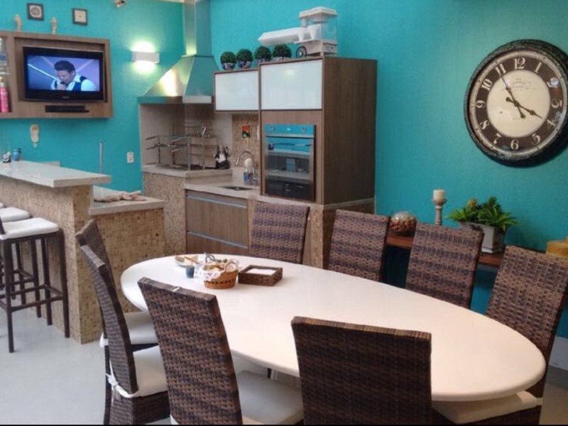 imóvel com 315m² - Jardim Tres Marias - Guarujá
