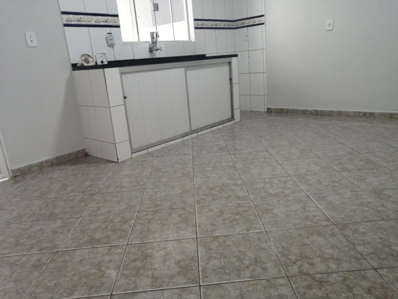 Casa à venda Ceilandia Sul com 160m² e 2 quartos por R$ 340.000 - 800x600-1106350975-photo-2020-08-26-12-10-39.jpg