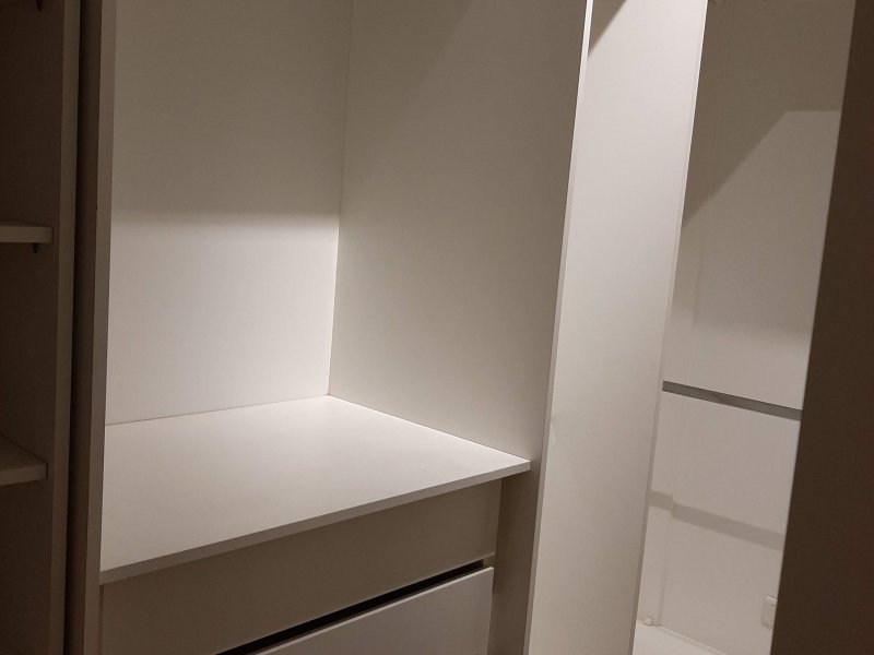 Apartamento à venda Vila Valparaíso com 96m² e 3 quartos por R$ 490.000 - 26325801-closet-suite-a.jpg