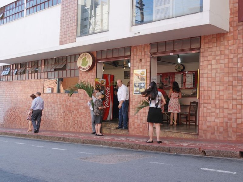 Comercial para alugar Centro com 210m² e  quartos por R$ 12.000 - 526398806-20.jpg