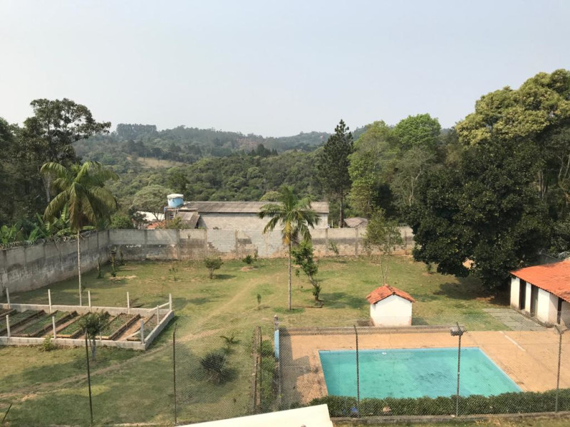 imóvel com 3500m² - Ressaca - Itapecerica da Serra