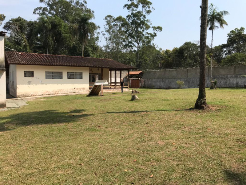 imóvel com 3500m² - Ressaca - Itapecerica da Serra