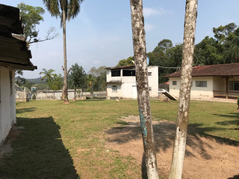 imóvel com 3500m² - Ressaca - Itapecerica da Serra