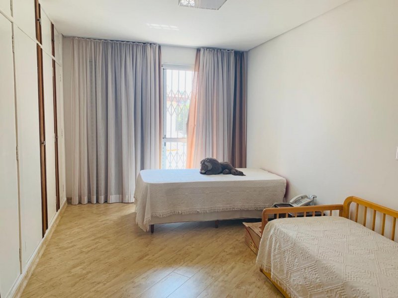 imóvel com 769m² - Alto de Pinheiros - São Paulo