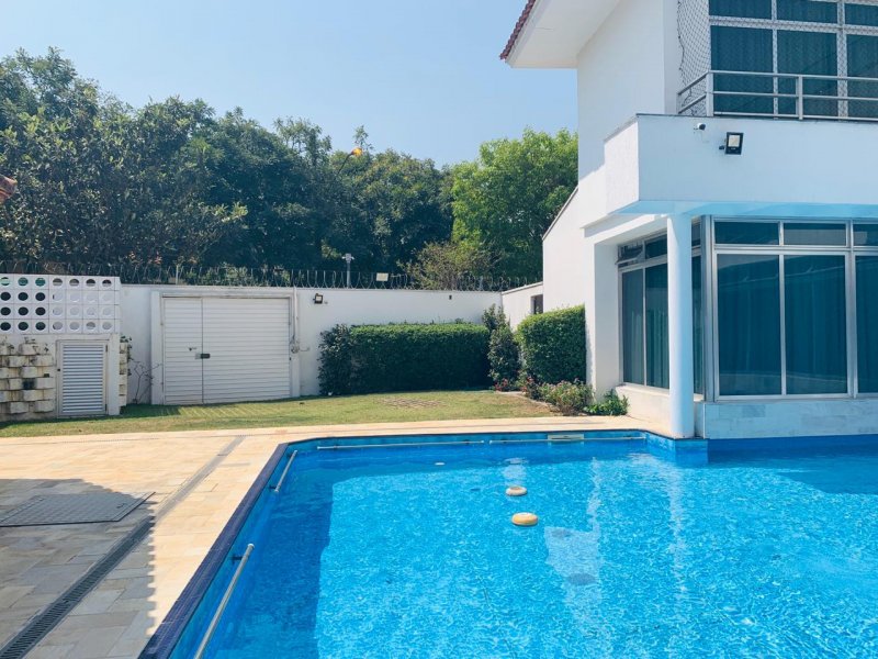 imóvel com 769m² - Alto de Pinheiros - São Paulo
