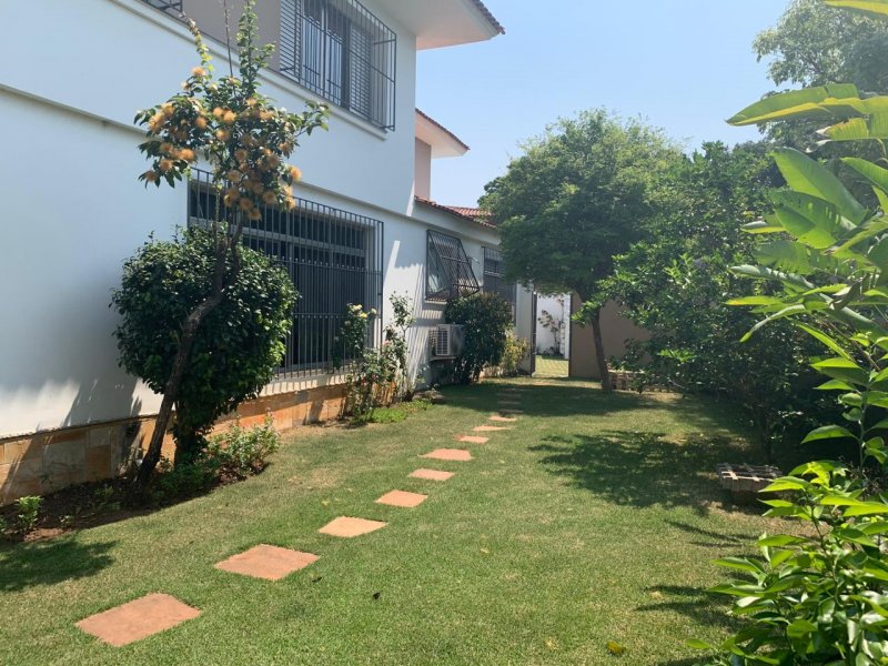 imóvel com 769m² - Alto de Pinheiros - São Paulo