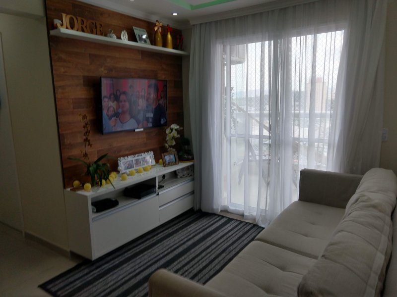 Apartamento à venda Vila Itapegica com 60m² e 2 quartos por R$ 450.000 - 1758345431-img-20181205-115541082-hdr.jpg