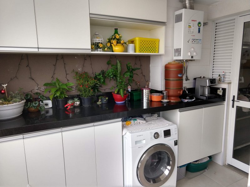 Apartamento à venda Vila Itapegica com 60m² e 2 quartos por R$ 450.000 - 282793733-img-20181205-121306426-hdr.jpg