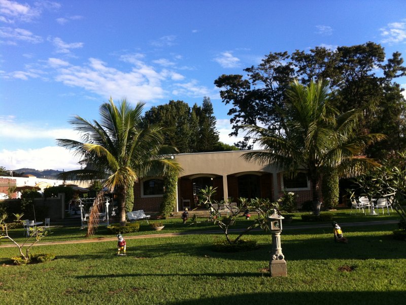 imóvel com 7000m² - Vila Petropolis - Atibaia