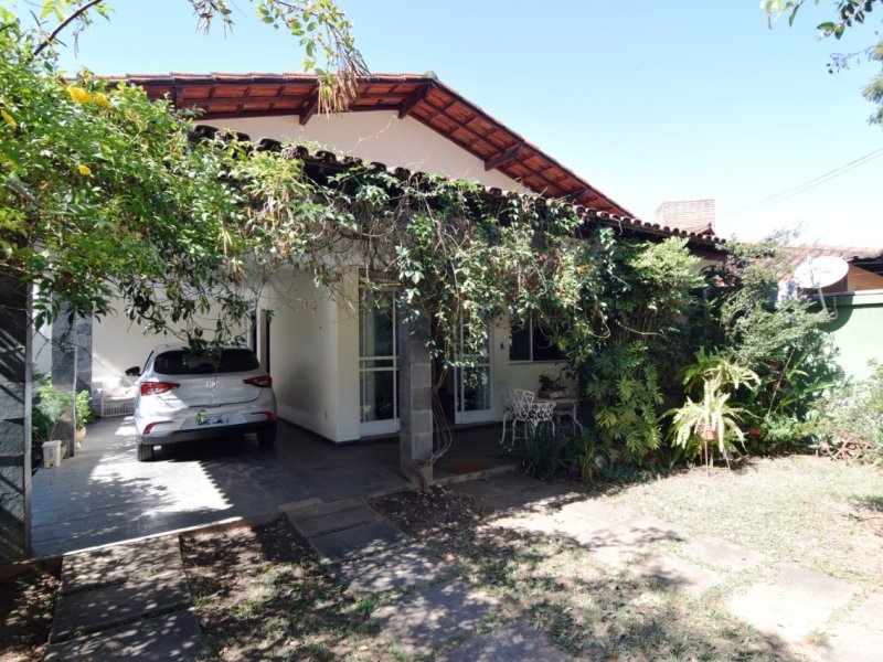 imóvel com 360m² - Itapoã - Belo Horizonte