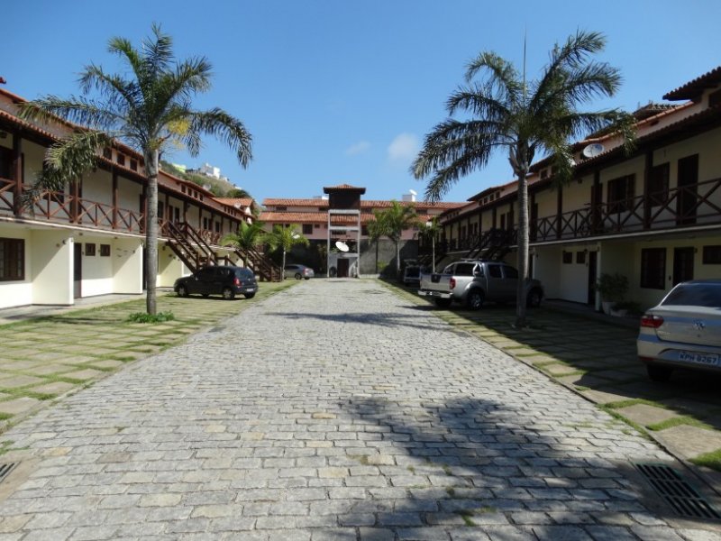 Casa de condomínio à venda Centro com 56m² e 1 quarto por R$ 300.000 - 1441821200-condominio-02.jpg