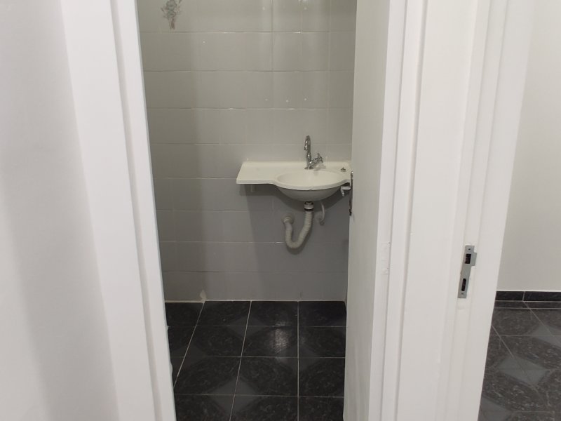 Apartamento à venda Cidade Dutra com 56m² e 2 quartos por R$ 235.000 - 1802364979-banheiro1.jpg
