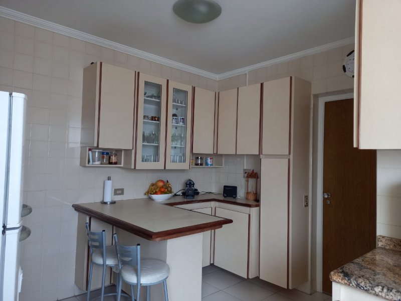 Apartamento à venda Pompéia com 126m² e 4 quartos por R$ 1.150.000 - 1458422423-05-cozinha2.jpg