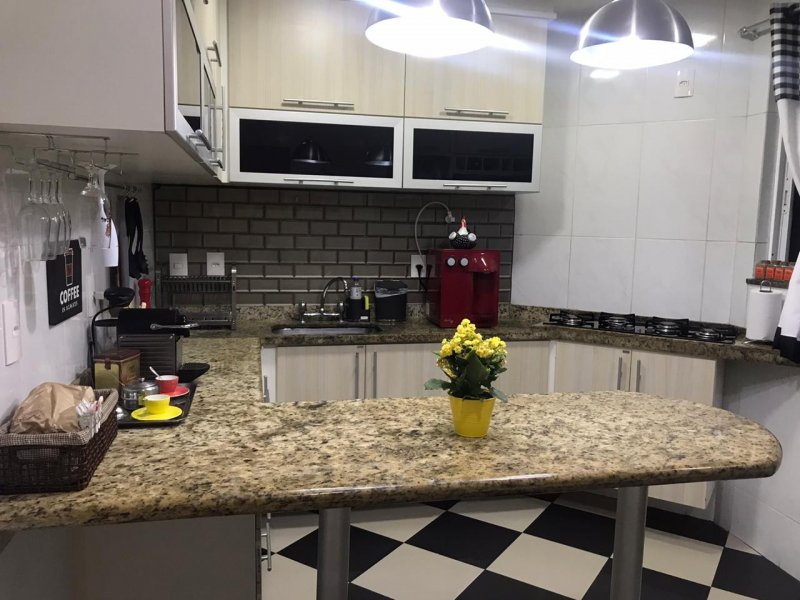 Apartamento à venda Vila Valqueire com 95m² e 3 quartos por R$ 550.000 - 1837866802-cozinha-lateral-2.jpg