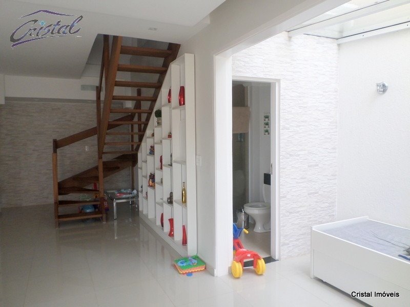 imóvel com 400m² - Jardim Lambreta - Cotia