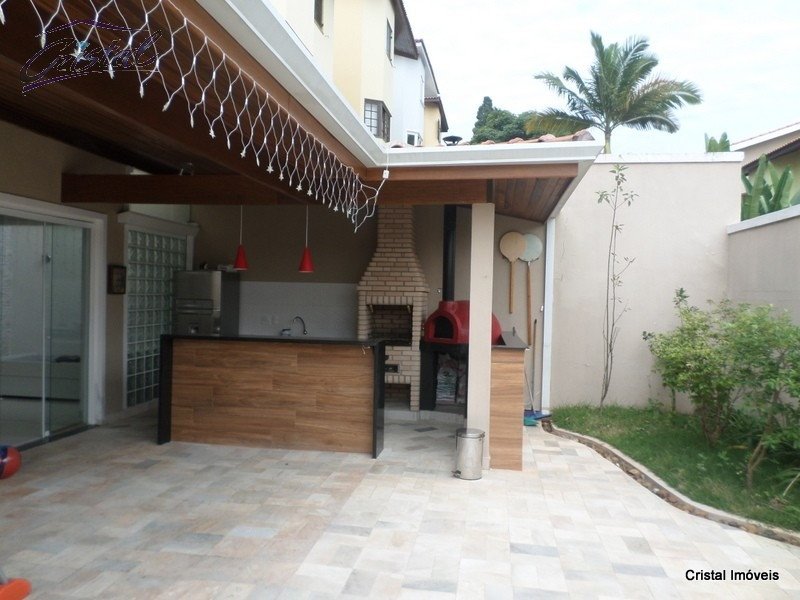 imóvel com 400m² - Jardim Lambreta - Cotia