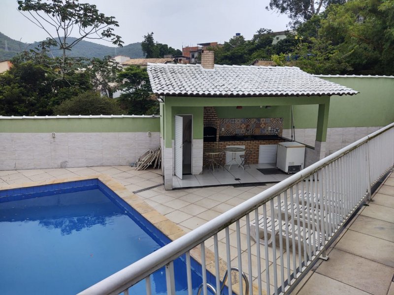 imóvel com 200m² - Vila Valqueire - Rio de Janeiro
