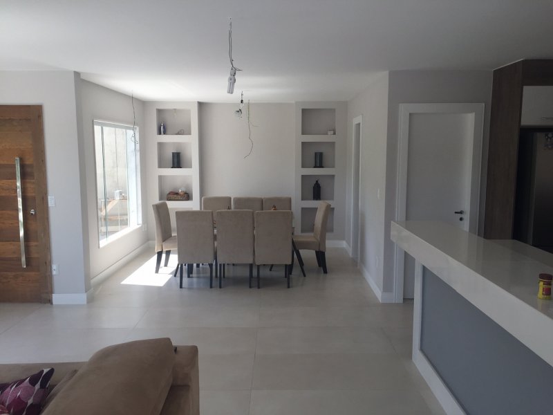 Casa de condomínio à venda Sapê com 238m² e 4 quartos por R$ 875.000 - 2002696627-img-6115.JPG