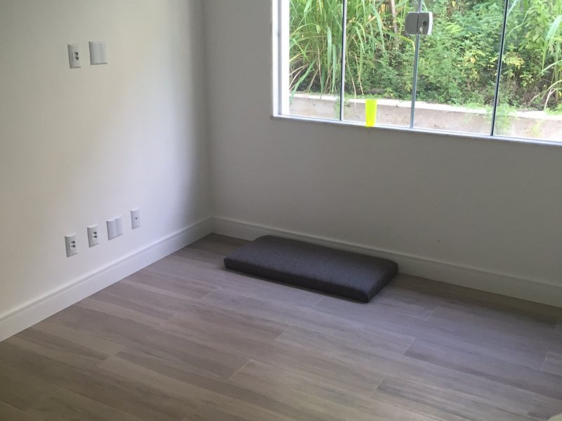 Casa de condomínio à venda Sapê com 238m² e 4 quartos por R$ 875.000 - 43044767-img-6132.JPG