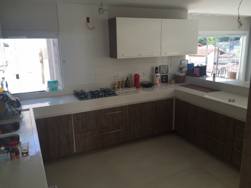 Casa de condomínio à venda Sapê com 238m² e 4 quartos por R$ 875.000 - 565686053-img-6112.JPG