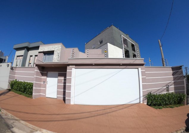 imóvel com 85m²