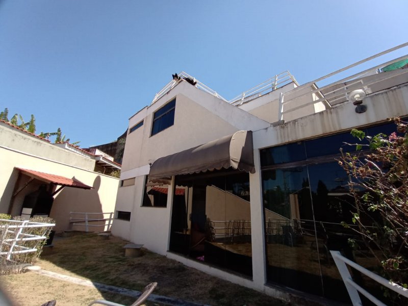 Casa à venda Jardim São Bento com 600m² e 5 quartos por R$ 1.950.000 - 1579466201-d1184963-3274-4979-a801-f013cbf05c57.jpeg