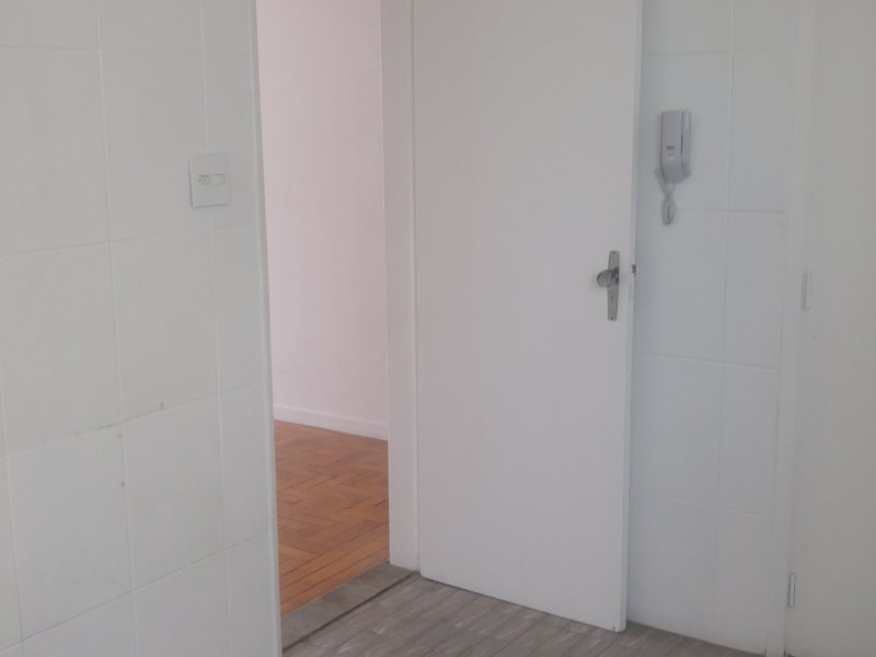 Apartamento à venda Cambuci com 84m² e 2 quartos por R$ 400.000 - 984218324-10.jpg