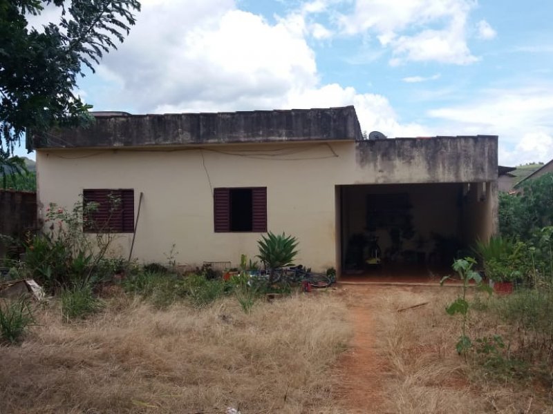 Casa à venda Centro com 754m² e 3 quartos por R$ 240.000 - 265687724-frente-interna.JPG