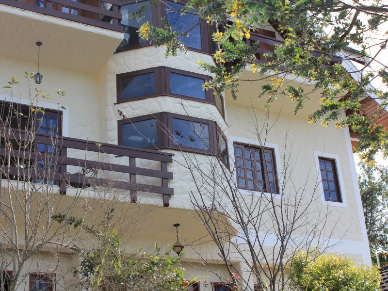 Casa à venda J Nova Suíça com 400m² e 7 quartos por R$ 980.000 - 125166063-1.JPG